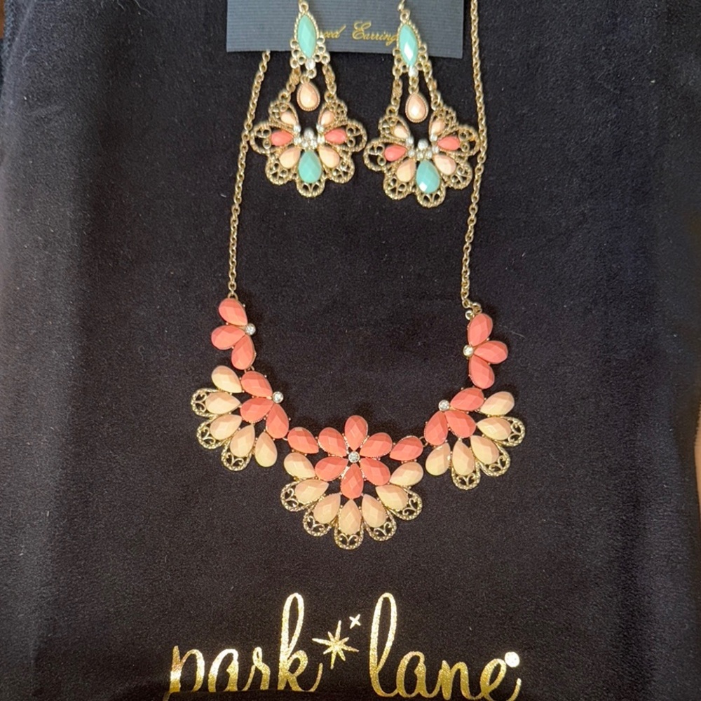 Park Lane Coral and Gold Floral Necklace Set